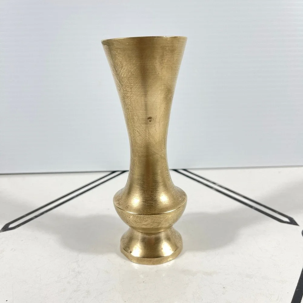 Vintage Solid Brass Bud Vase‎ Flared Rim Pedestal Base Gold Tone 5.5 Inch